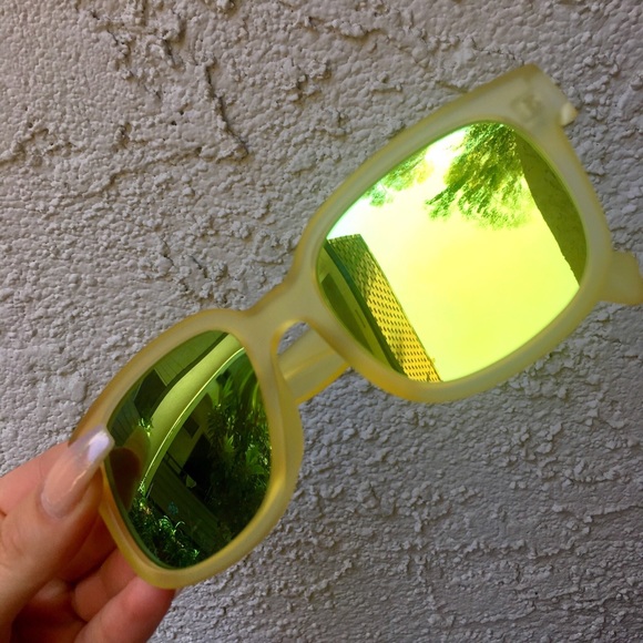 "Summers" 🌈 - Picture 3 of 7